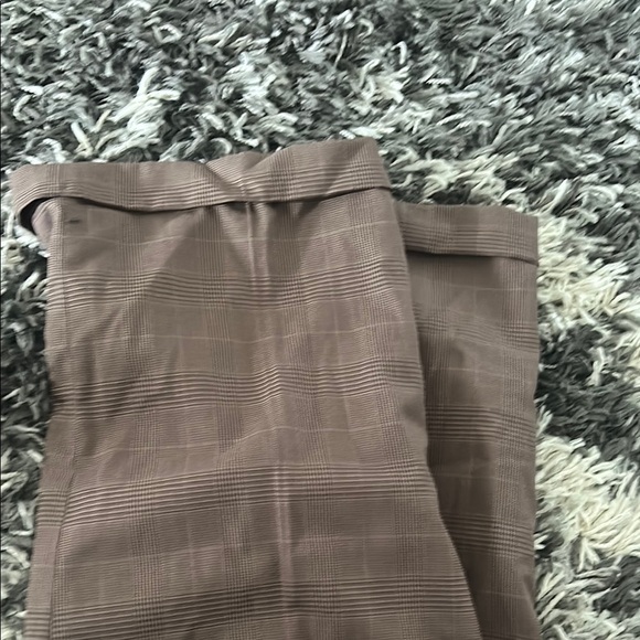 L.L. Bean Brown Dress Pants with High-Waisted Pleats - Picture 3 of 6